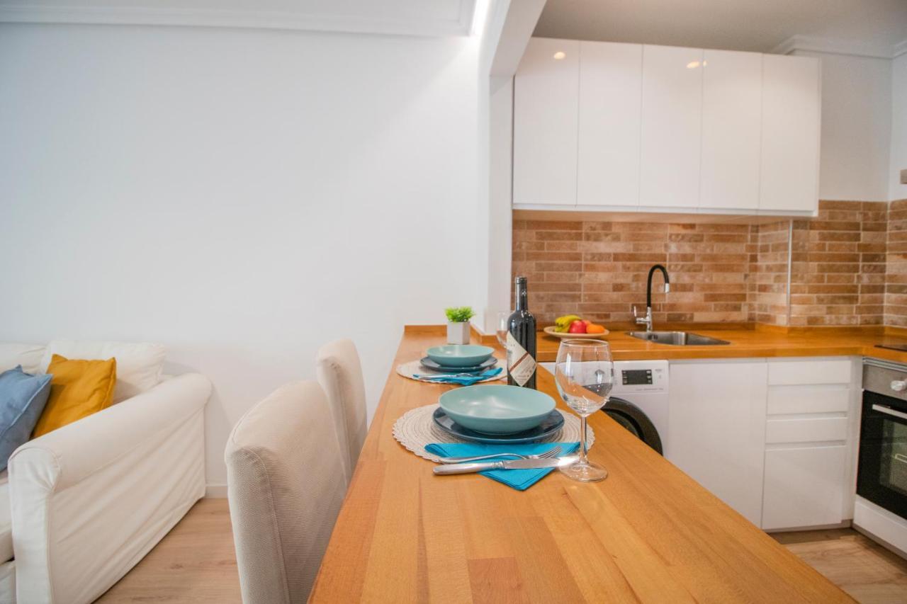Feines Appartement Mit Hafenblick 圣波拉 外观 照片