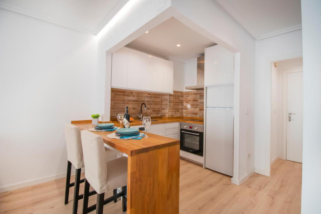 Feines Appartement Mit Hafenblick 圣波拉 外观 照片